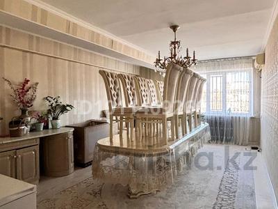 4-комнатная квартира · 108.6 м² · 3/5 этаж, Иляева 12 — Торговый дом шахан за 32 млн ₸ в Шымкенте, Аль-Фарабийский р-н
