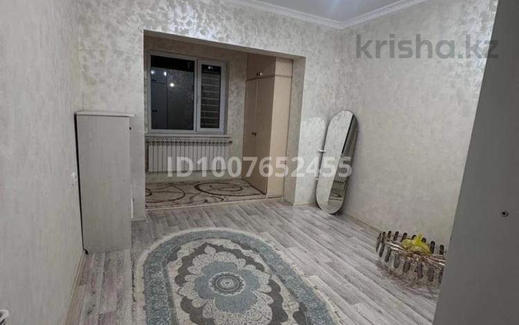2-бөлмелі пәтер · 52 м² · 4/5 қабат, 18-й микрорайон, 18-й микрорайон 52, бағасы: 200 000 ₸ в Шымкенте, Аль-Фарабийский р-н — фото 2