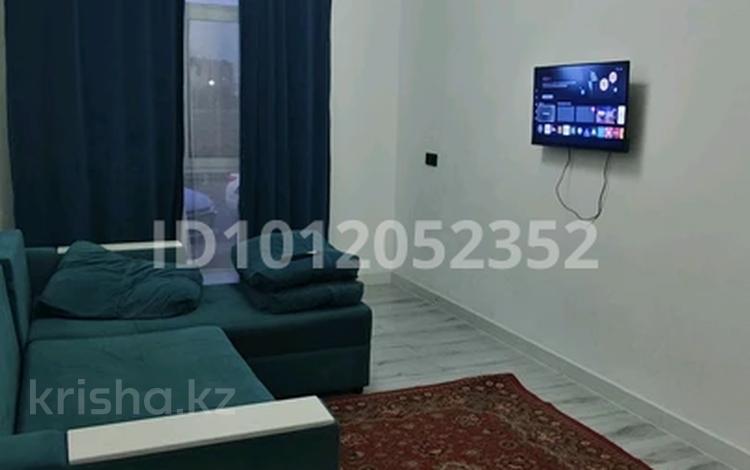 1-комнатная квартира · 41 м² · 1/12 этаж, Шыңғыс Айтматов көш. за 180 000 ₸ в Астане, Есильский р-н — фото 2