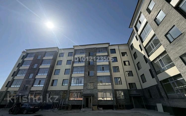 3-комнатная квартира · 85.5 м², мкр Михайловка , Анжерская, 44Б 44Б за 26 млн ₸ в Караганде, Казыбек би р-н — фото 2
