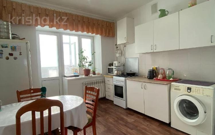 2-комнатная квартира · 63 м² · 8/10 этаж, мкр. Алтын орда за 22 млн ₸ в Актобе — фото 13