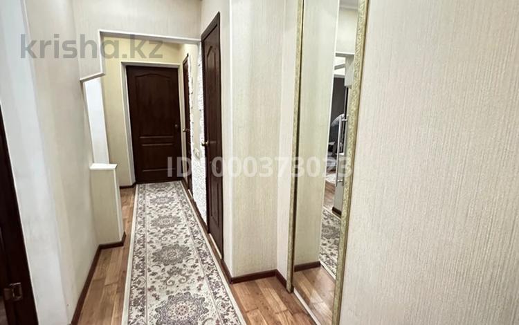 3-комнатная квартира · 65 м² · 2/9 этаж, Жансая 2 — Тауке хана 11 микрорайон за 19 млн ₸ в Таразе — фото 2