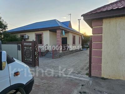 Отдельный дом · 4 комнаты · 130 м² · 8.32 сот., Мира 37 — Маршрут 51, 6, 65 за 21.5 млн ₸ в Атырау