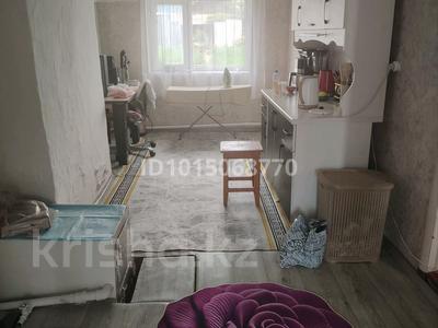 Жеке үй · 3 бөлме · 40.7 м² · 6 жүзд., Восточный правый 1 дачи 128, бағасы: 9 млн ₸ в Семее