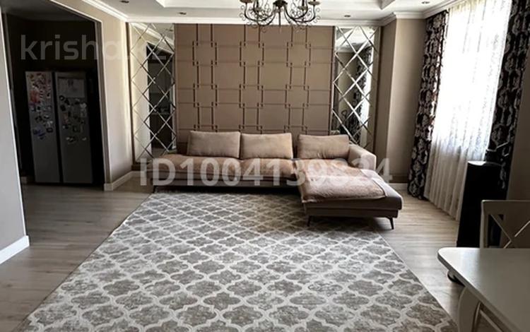 3-бөлмелі пәтер · 108 м² · 3/5 қабат, Дружбы народов 2/3, бағасы: 54 млн ₸ в Усть-Каменогорске, Ульбинский — фото 2