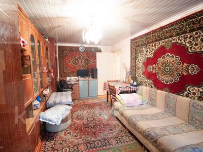 2-комнатная квартира, 43 м², 5/5 этаж, Жансугурова за 11.9 млн 〒 в Талдыкоргане