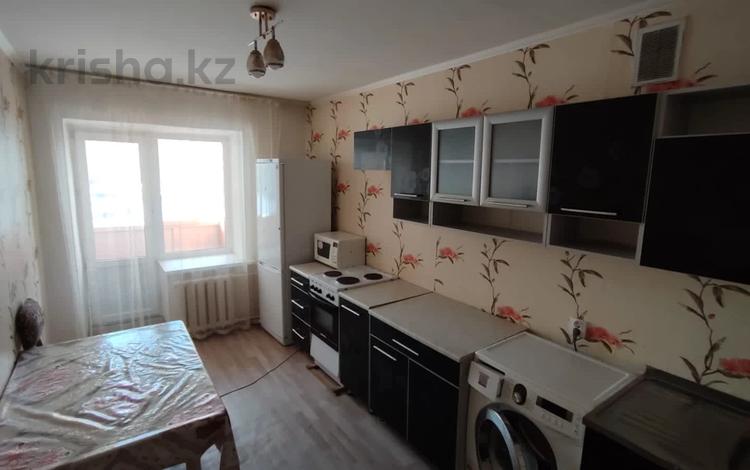 1-комнатная квартира, 39 м², 1/9 этаж, ауэзова 219