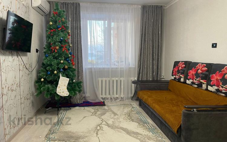 2-комнатная квартира · 51.6 м² · 3/3 этаж, Парковая 1 за 10.2 млн ₸ в Аксу — фото 2