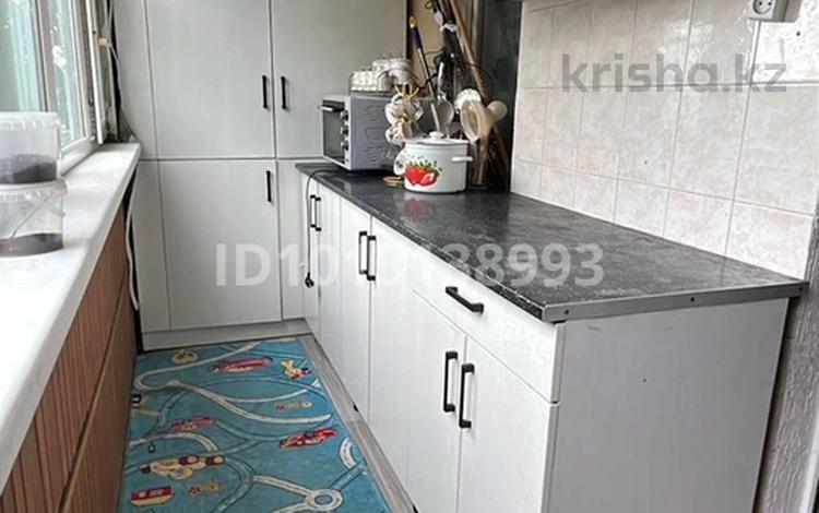 3-комнатная квартира · 54 м² · 3/5 этаж, мкр Карасу 25 — Напровтив Магнума за 25 млн ₸ в Шымкенте, Аль-Фарабийский р-н — фото 2