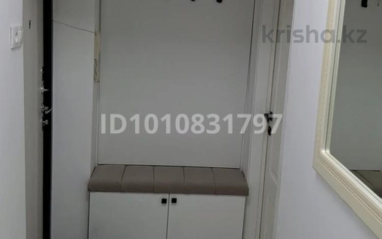 2-комнатная квартира · 43.5 м² · 3/5 этаж, 11-й микрорайон 188 — Ул.Уалиханова за 200 000 ₸ в Шымкенте, Енбекшинский р-н — фото 2
