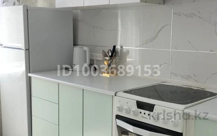 4-комнатная квартира · 100 м² · 6/9 этаж, Малайсары Батыра 7/1 — Т.Д.Артур,Квазар,Вокзал за 30 000 ₸ в Павлодаре — фото 15