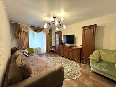 3-комнатная квартира · 63.2 м² · 2/5 этаж, мкр Михайловка , Аманжолова 31 — Первая Коробка, Центральный Парк за 27.8 млн 〒 в Караганде, Казыбек би р-н