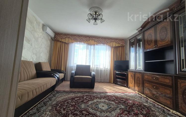 2-бөлмелі пәтер · 55 м² · 5/9 қабат, Кабанбай батыра 48 — Подземного перехода, район Центрального рынка, бағасы: 32 млн ₸ в Семее — фото 4
