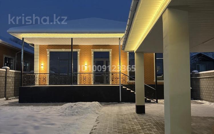 Отдельный дом · 4 комнаты · 208 м² · 6 сот., мкр Калкаман-2, Кыдырбекова 20 — Школа №157 за 142 млн 〒 в Алматы, Наурызбайский р-н — фото 2