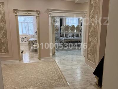 3-бөлмелі пәтер · 107 м² · 5/15 қабат, 17-ш/а., ​17-й микрорайон 6, бағасы: 65 млн ₸ в Актау, 17-й мкр