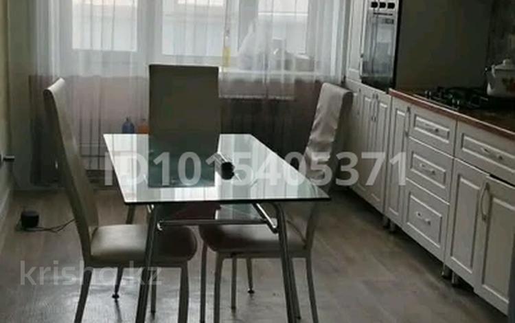 1-комнатная квартира · 43 м² · 4/5 этаж, мкр Болашак 133У за 130 000 ₸ в Актобе — фото 2