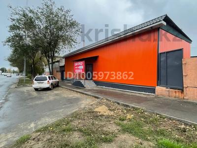 Свободное назначение, офисы, магазины и бутики, общепит, салоны красоты, медцентры и аптеки, студии · 100 м² за 380 000 〒 в Семее, Красный Кордон