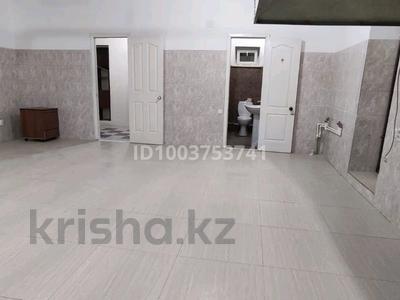 Еркін · 60 м², бағасы: 120 000 ₸ в Атырау, мкр Центральный