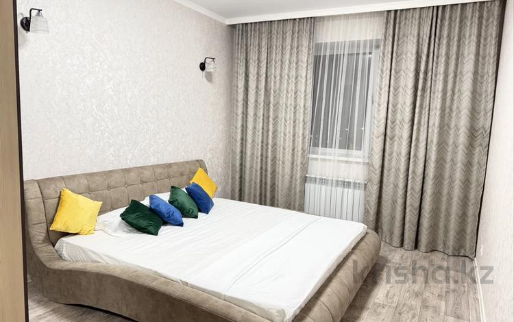 2-комнатная квартира · 63 м² · 9/9 этаж, мкр. Алтын орда, Ораз Татеулы 5а за 20 000 ₸ в Актобе — фото 2