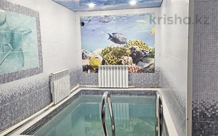 Бани, гостиницы и зоны отдыха · 171 м² за 31.5 млн 〒 в Усть-Каменогорске, Ахмирово — фото 2