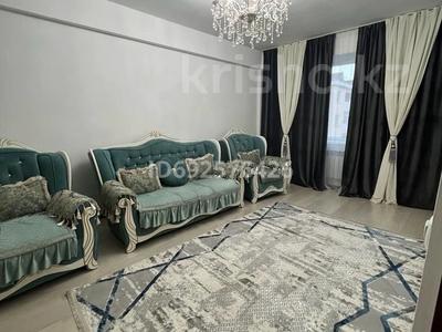 2-комнатная квартира, 60 м², 4/5 этаж помесячно, Балапанова за 200 000 〒 в Талдыкоргане, мкр Болашак