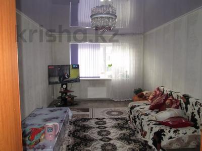3-комнатная квартира, 60 м², 3/5 этаж, Степная за 12.5 млн 〒 в Щучинске