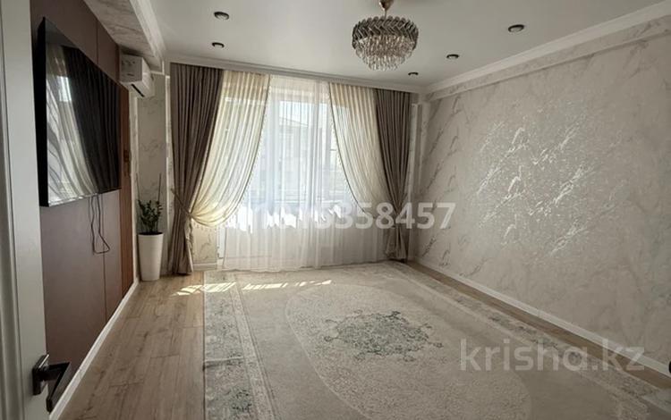 3-бөлмелі пәтер · 81.4 м² · 4/5 қабат, Пос.Бурундай мкр вводник - 2 ул. Суворова 17К 17А, бағасы: 45 млн ₸ в Боралдае (Бурундай), мкр Водник-2 — фото 2