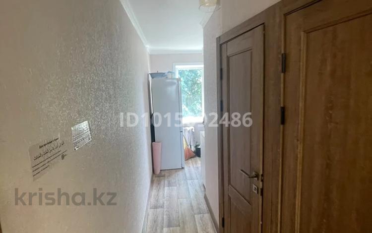 3-бөлмелі пәтер · 62 м² · 5/5 қабат, Маншук маметова 22 — Аксу мол рядом, бағасы: 13 млн ₸ — фото 2