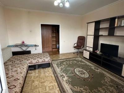 2-комнатная квартира · 55 м² · 9/12 этаж, мкр Самал-2 87 за 350 000 ₸ в Алматы, Медеуский р-н