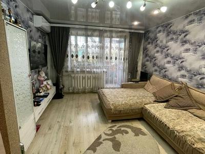 3-комнатная квартира · 60.4 м² · 1/6 этаж, Набережная за 22.5 млн 〒 в Семее