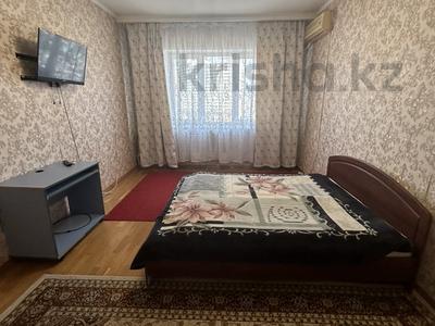 1-бөлмелі пәтер, 40 м², 9/9 қабат ай сайын, мкр Орбита-2, Аль-Фараби 129 — Навои, бағасы: 200 000 〒 в Алматы, Бостандыкский р-н