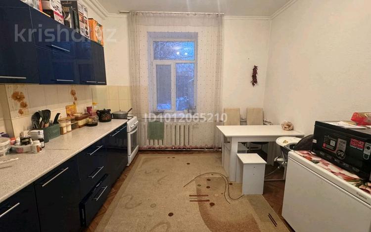 2-бөлмелі пәтер · 55 м² · 2/2 қабат, Чернышевского 22, бағасы: 28.5 млн ₸ в Алматы, Турксибский р-н — фото 4