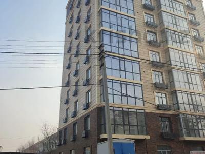 2-комнатная квартира, 73.8 м², 2/10 этаж, Азаттык 64А за 27 млн 〒 в Атырау