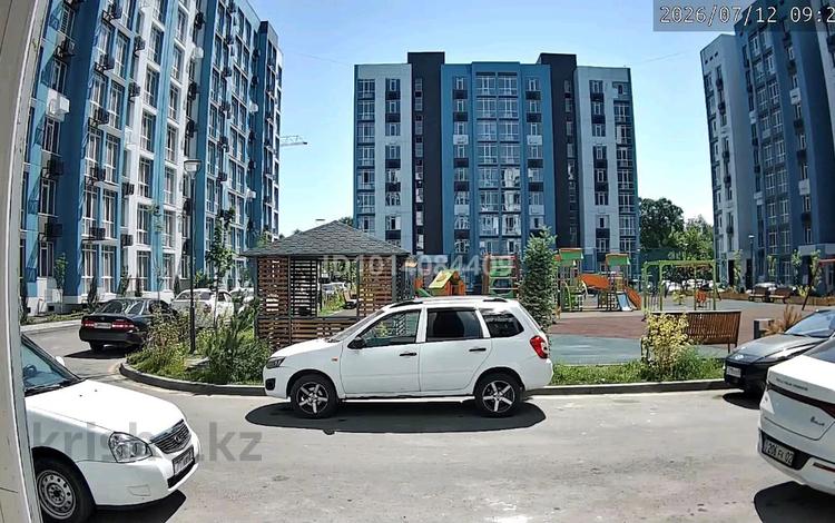 3-комнатная квартира · 60 м² · 2/9 этаж, мкр Кокжиек, Жолымбет 42/5 за 40 млн ₸ в Алматы, Жетысуский р-н — фото 2