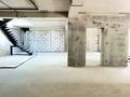 4-комнатная квартира · 235 м² · 3/3 этаж, Чайкиной 5/1 за 280 млн ₸ в Алматы, Медеуский р-н — фото 2