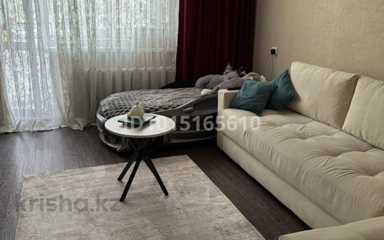 1-бөлмелі пәтер · 41 м² · 2/7 қабат, Степной 4 ш/а., бағасы: 19.5 млн ₸ в Караганде, Казыбек би р-н — фото 6