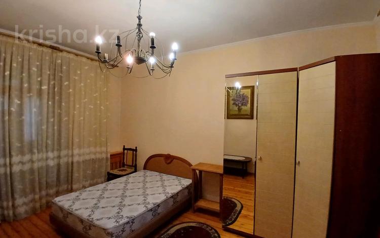 2-комнатная квартира · 50 м² · 1/2 этаж, Ораза Жандосова 18 за 250 000 ₸ в Алматы, Бостандыкский р-н — фото 2