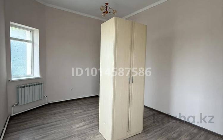 Еркін · 100 м², бағасы: 300 000 ₸ в Атырау — фото 2