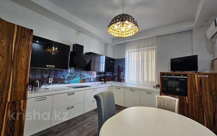 4-комнатная квартира · 146.7 м² · 7/11 этаж, Молдагуловой за 79.5 млн ₸ в Актобе — фото 7
