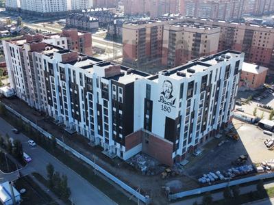 3-бөлмелі пәтер · 79.5 м² · 2/9 қабат, Назарбаева 235, бағасы: ~ 35.8 млн ₸ в Костанае