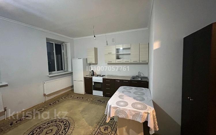 1-комнатная квартира · 30 м² · 5/5 этаж, Республики 1/1Б за 130 000 ₸ в Косшы — фото 2
