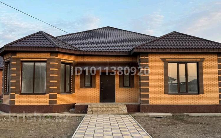 Отдельный дом · 5 комнат · 200 м² · 7.4 сот., мкр Балауса, Ержан Рахметкалиева 39/6 — Жолдың бойында за 41 млн ₸ в Атырау — фото 2