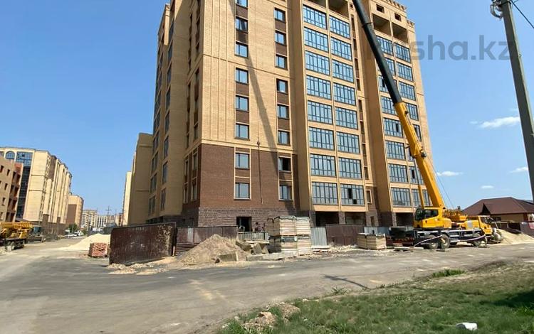 2-комнатная квартира, 70 м², 6/9 этаж, Мыржакып Дулатова за 20 млн 〒 в Кокшетау — фото 2