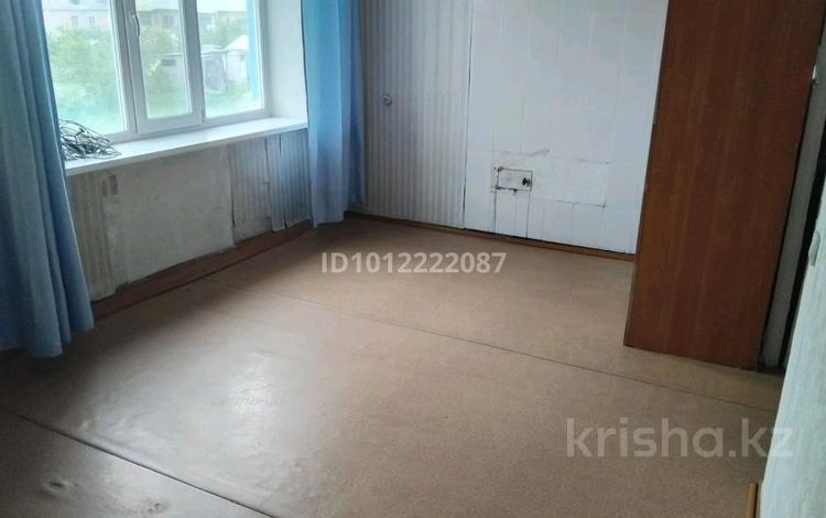 2-бөлмелі пәтер · 46 м² · 2/2 қабат, Гагарина — Рядом озеро , магазин ,школа ,садик, бағасы: 3.6 млн ₸ в  — фото 3