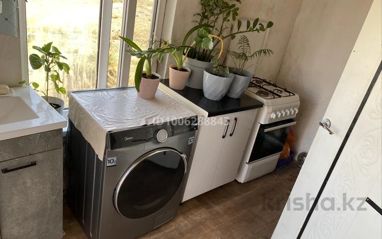 Отдельный дом · 2 комнаты · 40 м² · 6 сот., 19-й квартал 800/59 за 13 млн 〒 в Кемертогане — фото 2