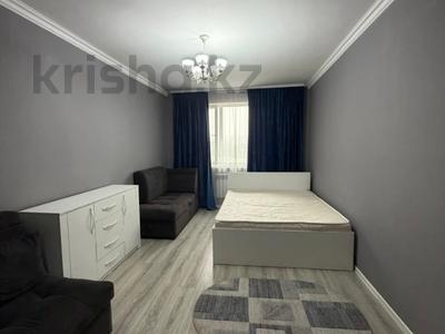 2-комнатная квартира · 44 м² · 10/13 этаж, Утеген батыра за 36.5 млн 〒 в Алматы, Ауэзовский р-н