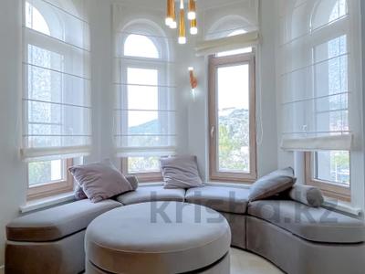 Аренда квартир в Алматы: 4-комнатная квартира · 180 м² · 5/10 этаж, Рубинштейна 21А за 2 млн 〒 4-комнатная квартира · 180 м² · 5/10 этаж, Рубинштейна 21А за 2 млн 〒 в Алматы, Медеуский р-н