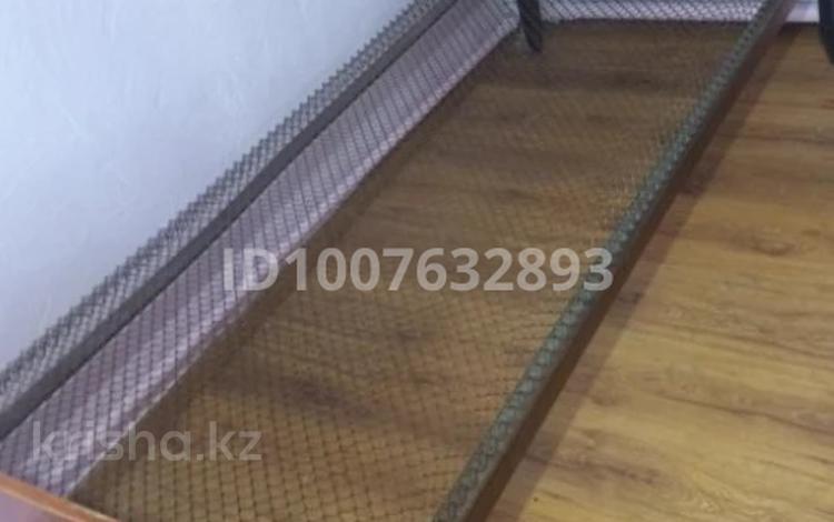 1 бөлме · 14 м², Серикбаева 1/2, бағасы: 140 000 ₸ в Усть-Каменогорске — фото 2