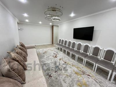 3-комнатная квартира · 102 м² · 3/5 этаж, 35 квартал 16 за 67 млн ₸ в Семее