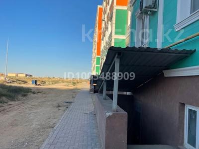 Свободное назначение, офисы, магазины и бутики, склады, салоны красоты, медцентры и аптеки, образование, развлечения · 80 м² за 5.3 млн 〒 в Актау, 38-й мкр